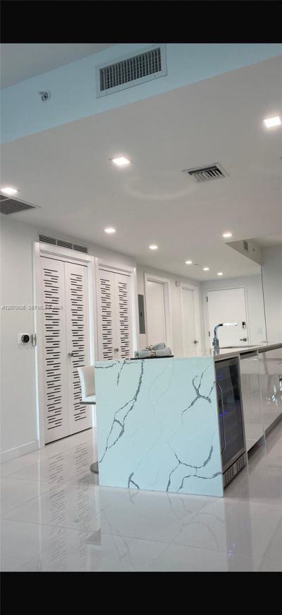 460 NE 28th St , Unit 606, Miami, FL 33137 Photo