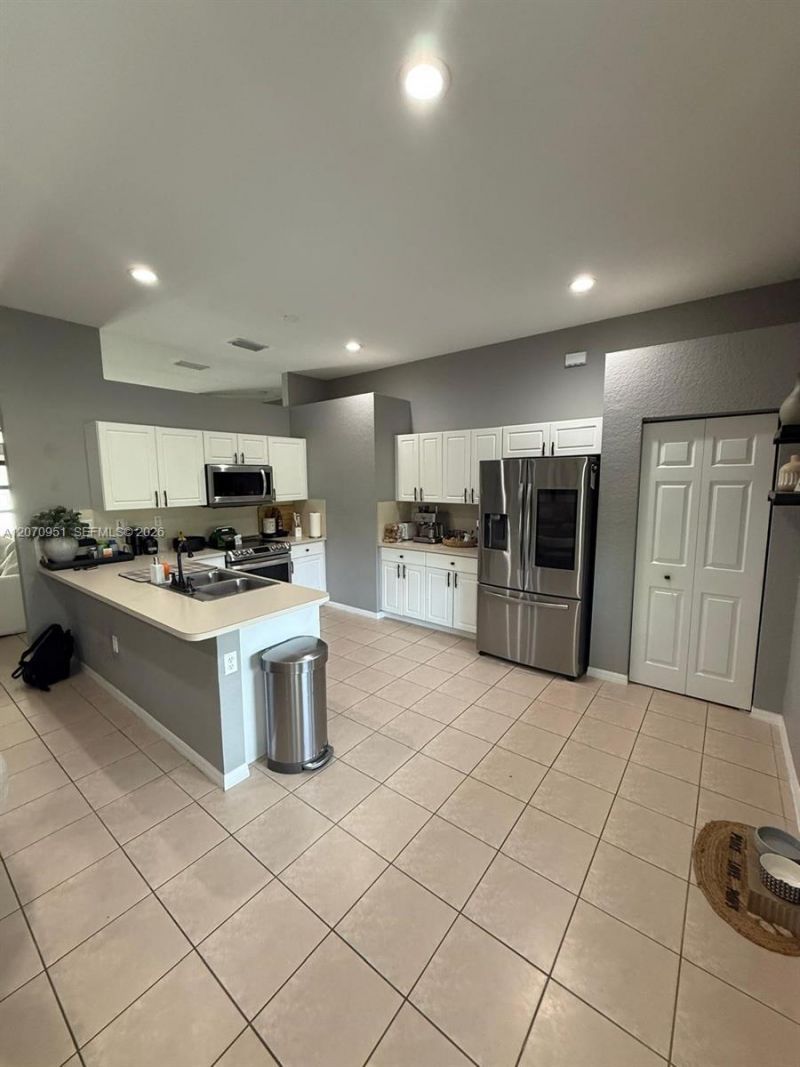 1825 SE 20th Rd , Homestead, FL 33035 Photo