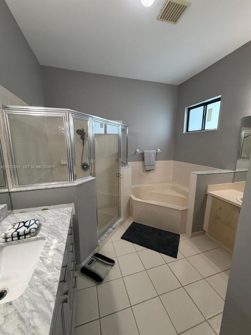 1825 SE 20th Rd , Homestead, FL 33035 Photo