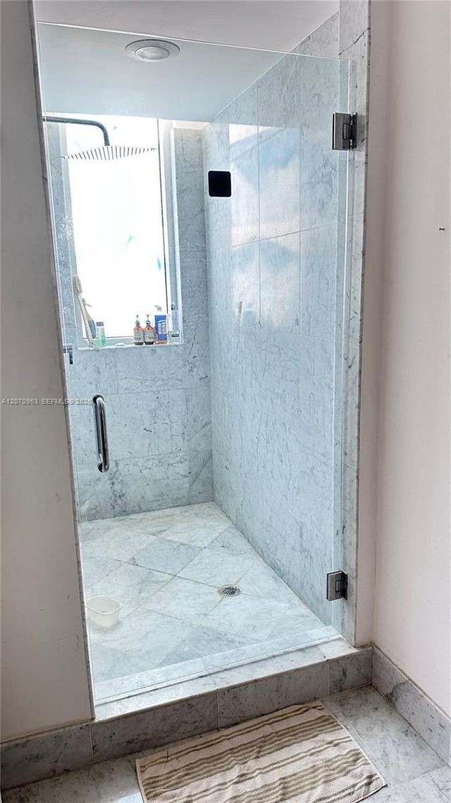 253 NE 2nd St , Unit 902, Miami, FL 33132 Photo