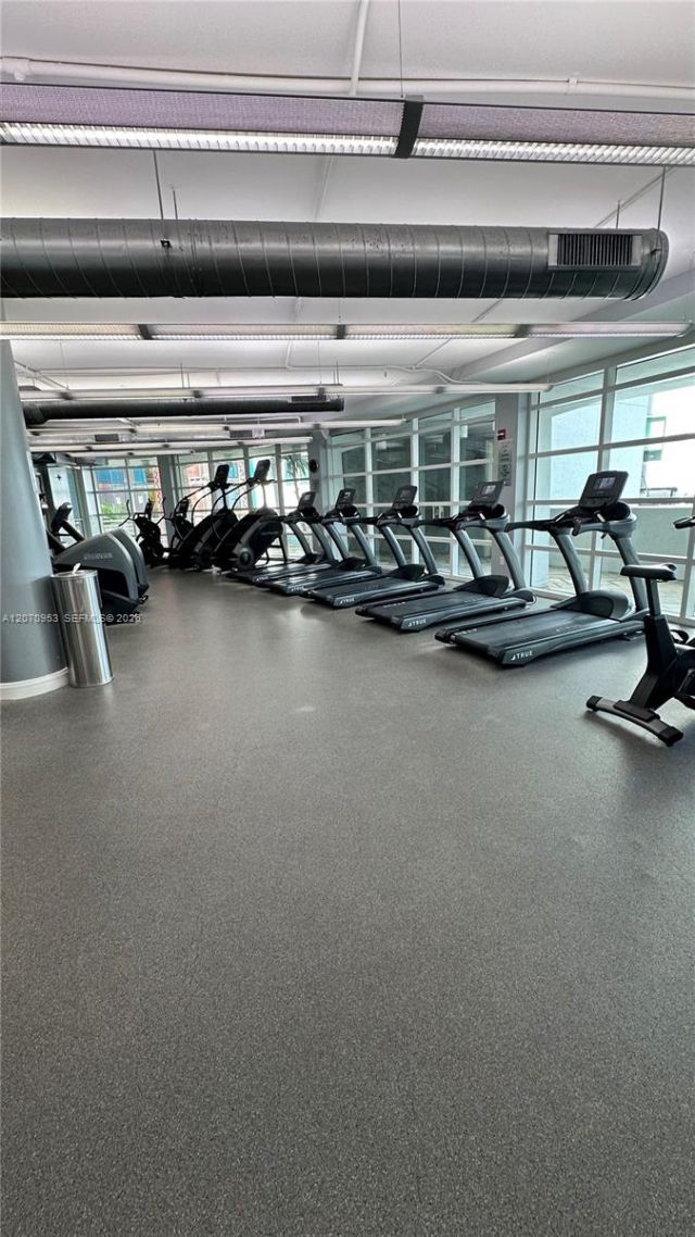 253 NE 2nd St , Unit 902, Miami, FL 33132 Photo