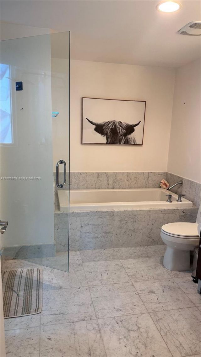 253 NE 2nd St , Unit 902, Miami, FL 33132 Photo