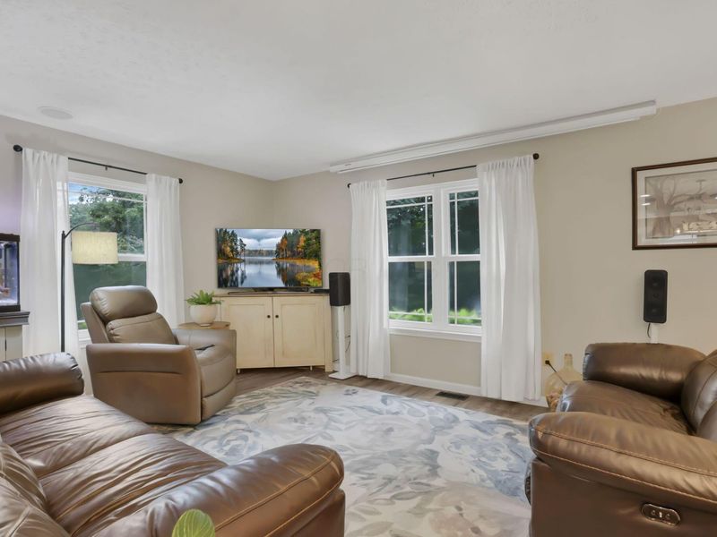 934 Elm Court , Heath, OH 43056 Photo 6