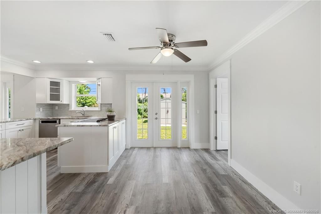 871 SW 37th Terrace, Palm City, FL 34990 Photo