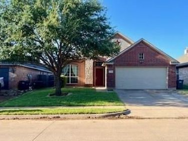 1228 Brownford Drive, Fort Worth, TX 76028