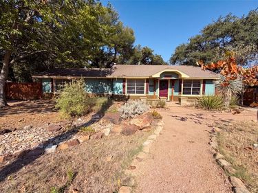1856 Carl Street, Fort Worth, TX 76103