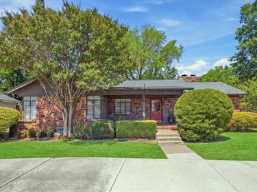 3808 Trail Lake Drive, Fort Worth, TX 76109