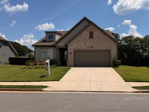 143 Grand Meadows Drive, Hoschton, GA 30548