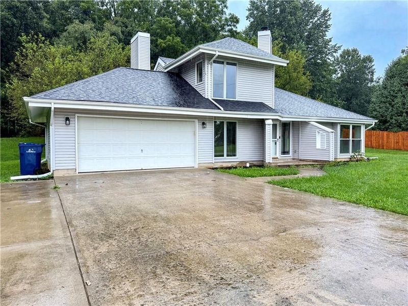 199 Hatchet Drive, Eaton, OH 45320 Photo 4
