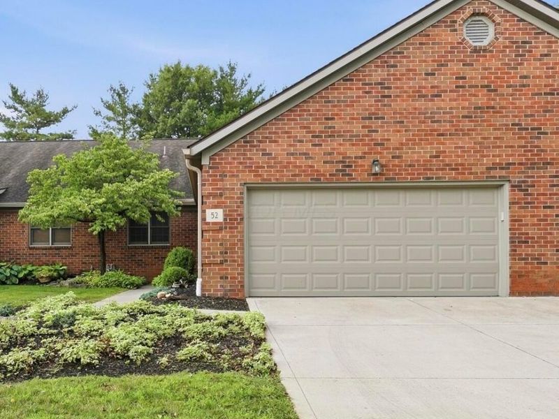 52 Welshire Court, Delaware, OH 43015 Photo 2