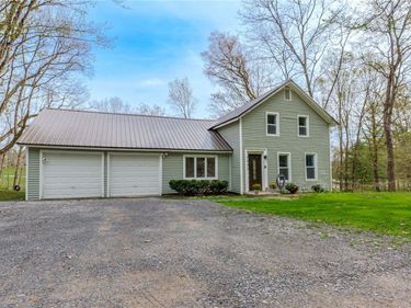 9465 Coates Road, Holland Patent, NY 13354