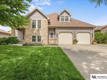 7807 Katrina Lane, Lincoln, NE 68512