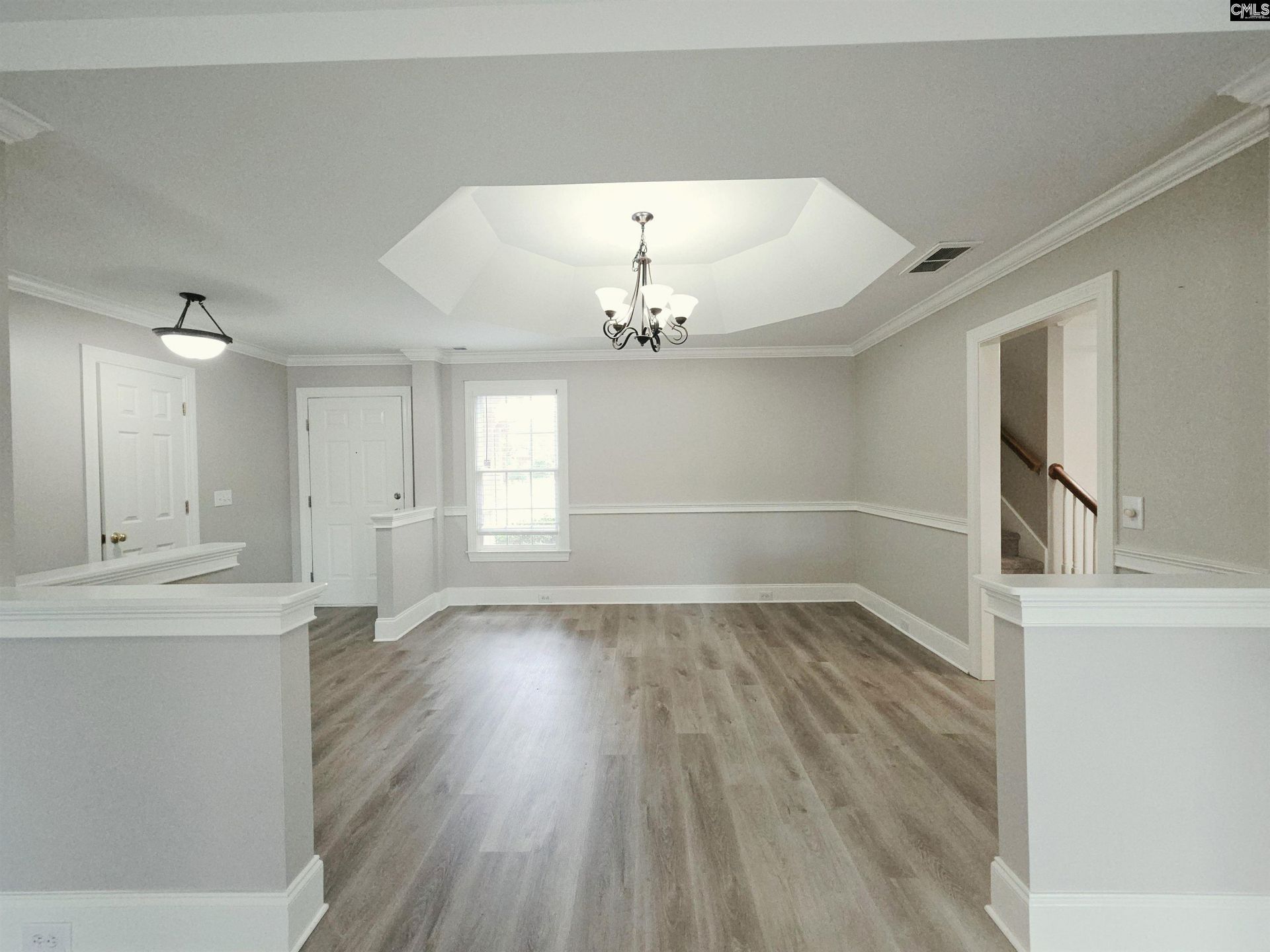 6 Barony Place Circle  Photo 4