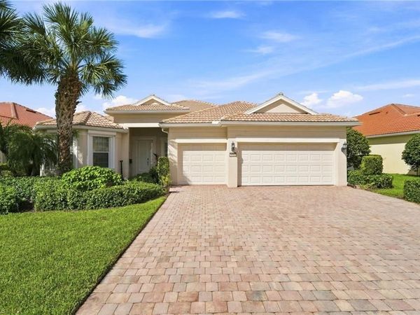 NAPLES, FL 34114