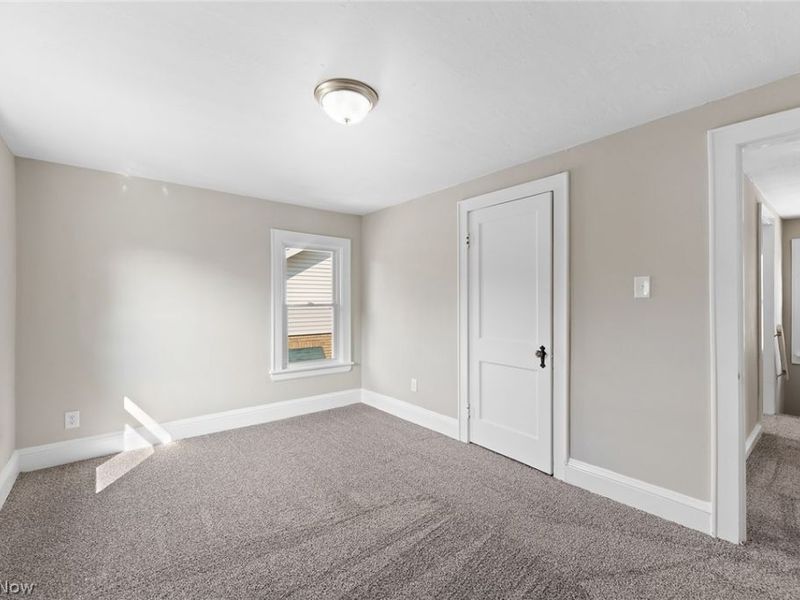 677 Eastland Avenue, Akron, OH 44305 Photo 15
