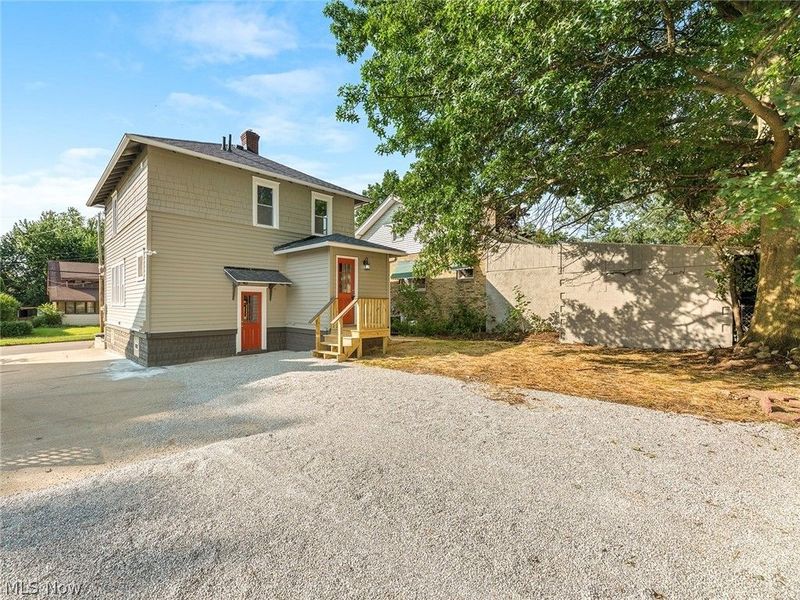 677 Eastland Avenue, Akron, OH 44305 Photo 20