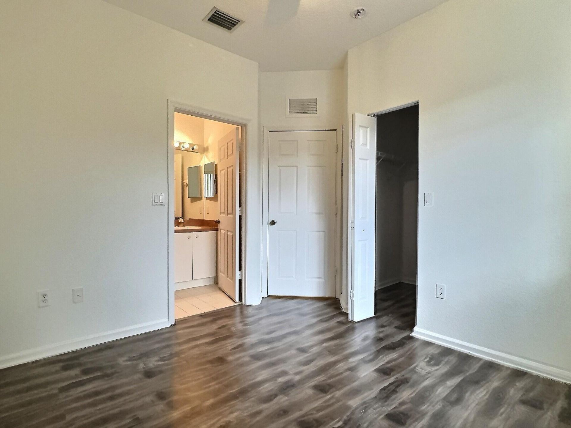 8833 S Isles Circle, Unit 8833, Tamarac, FL 33321 Photo