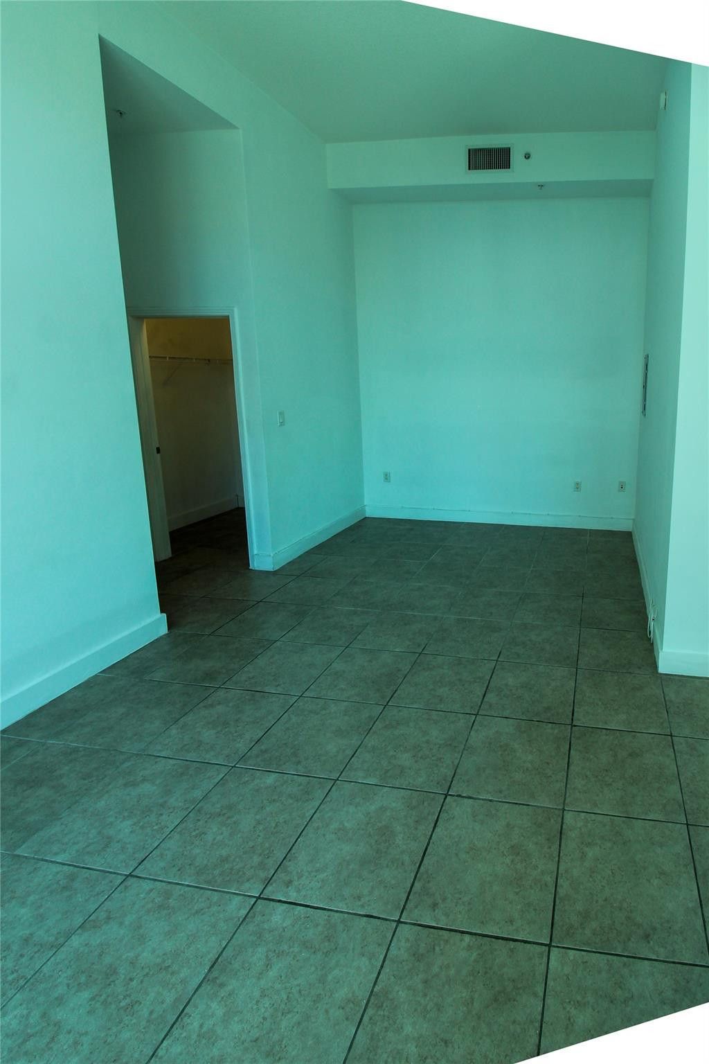 9055 SW 73rd Court, Unit 309, Miami, FL 33156 Photo
