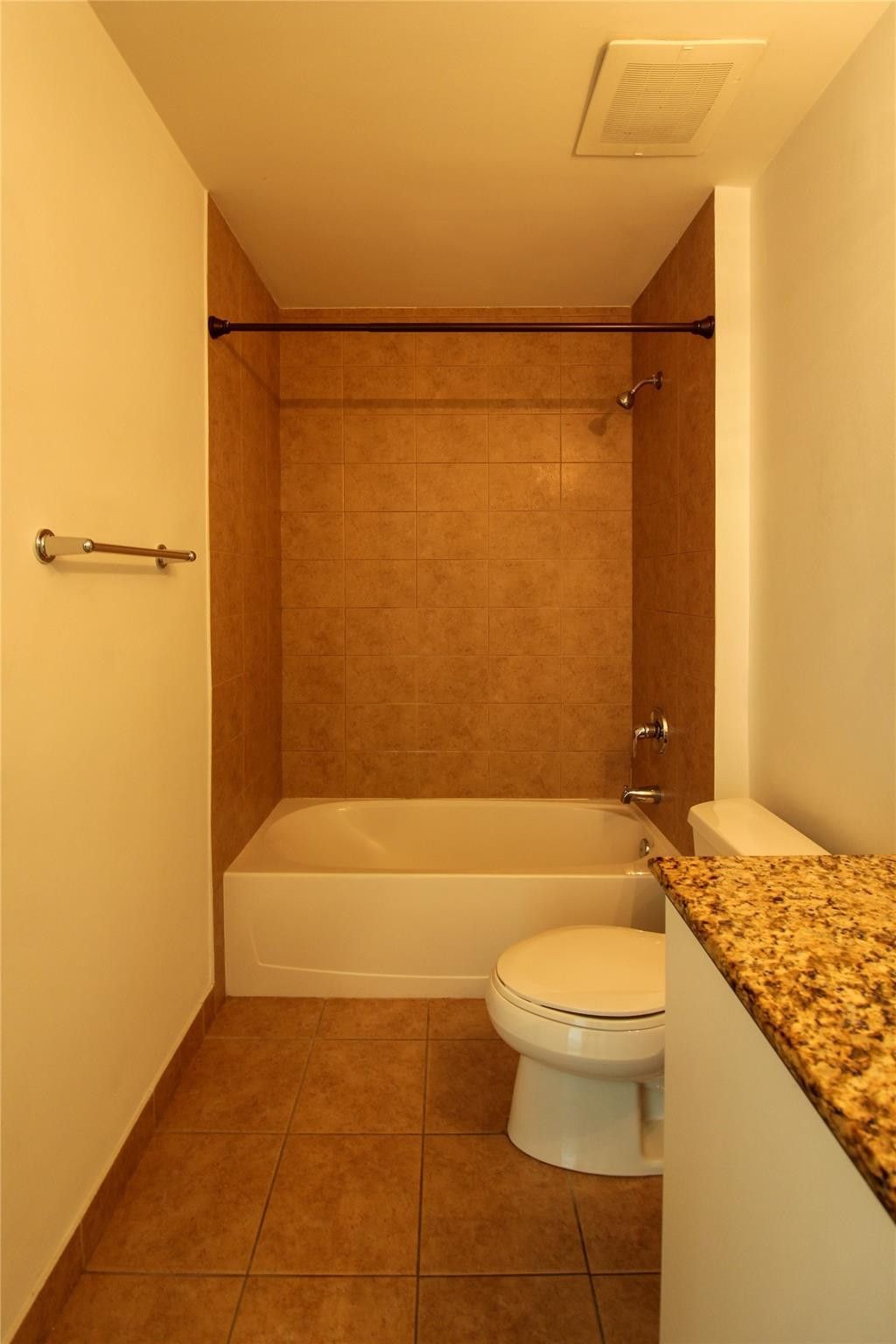 9055 SW 73rd Court, Unit 309, Miami, FL 33156 Photo