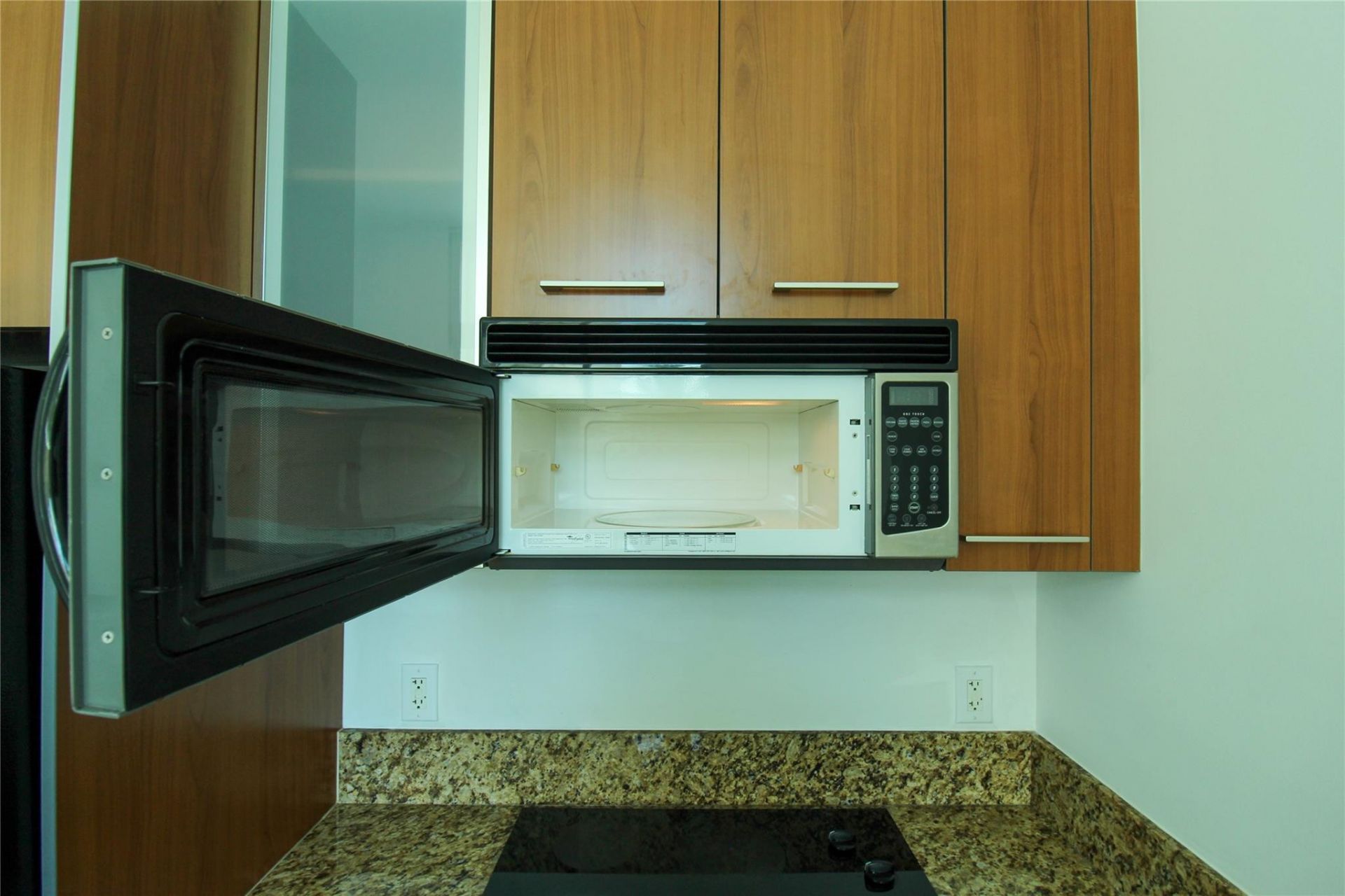 9055 SW 73rd Court, Unit 309, Miami, FL 33156 Photo