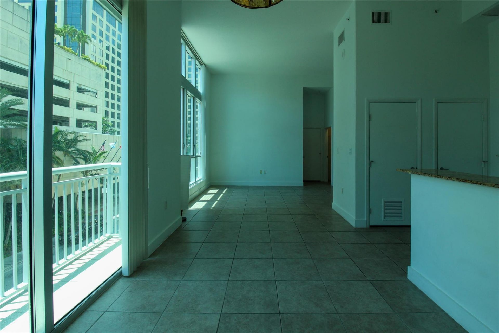 9055 SW 73rd Court, Unit 309, Miami, FL 33156 Photo