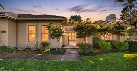 9596 Golf Course Ln, Elk Grove, CA 95758 Photo