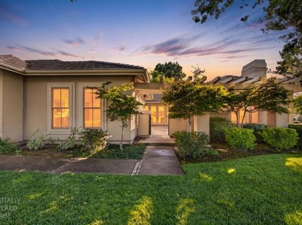 9596 Golf Course Ln, Elk Grove, CA 95758 Photo