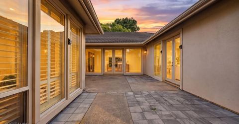 9596 Golf Course Ln, Elk Grove, CA 95758 Photo