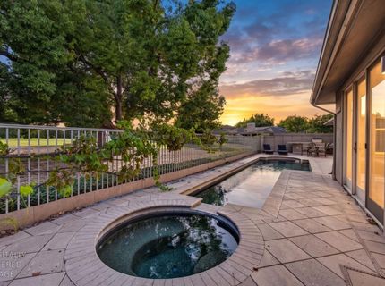 9596 Golf Course Ln, Elk Grove, CA 95758 Photo