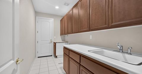 9596 Golf Course Ln, Elk Grove, CA 95758 Photo