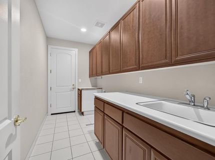 9596 Golf Course Ln, Elk Grove, CA 95758 Photo