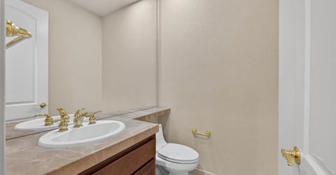 9596 Golf Course Ln, Elk Grove, CA 95758 Photo