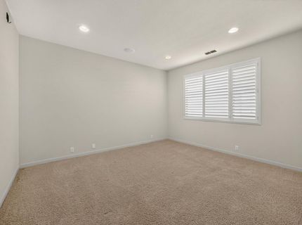 9596 Golf Course Ln, Elk Grove, CA 95758 Photo