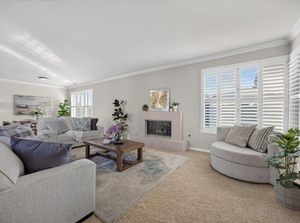 9596 Golf Course Ln, Elk Grove, CA 95758 Photo