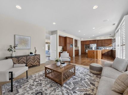 9596 Golf Course Ln, Elk Grove, CA 95758 Photo