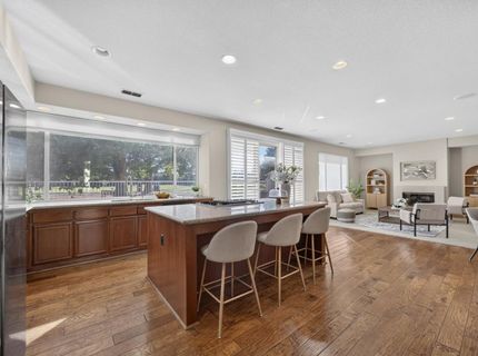 9596 Golf Course Ln, Elk Grove, CA 95758 Photo