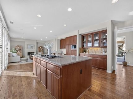9596 Golf Course Ln, Elk Grove, CA 95758 Photo