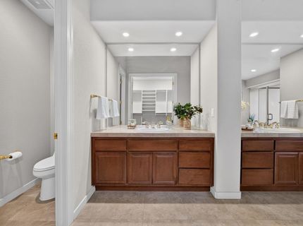 9596 Golf Course Ln, Elk Grove, CA 95758 Photo