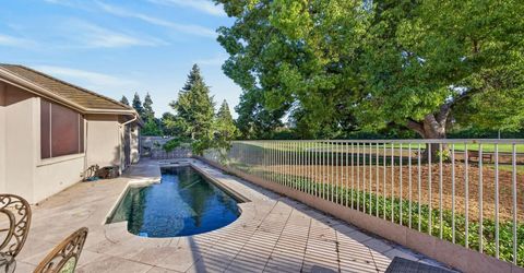 9596 Golf Course Ln, Elk Grove, CA 95758 Photo