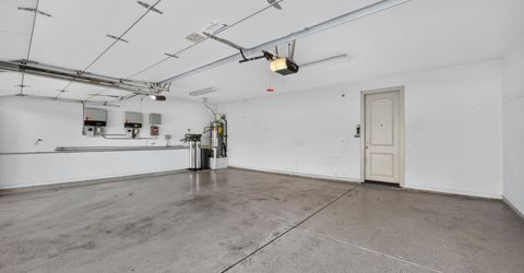9596 Golf Course Ln, Elk Grove, CA 95758 Photo