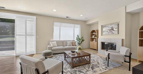 9596 Golf Course Ln, Elk Grove, CA 95758 Photo