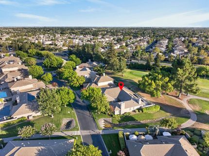 9596 Golf Course Ln, Elk Grove, CA 95758 Photo