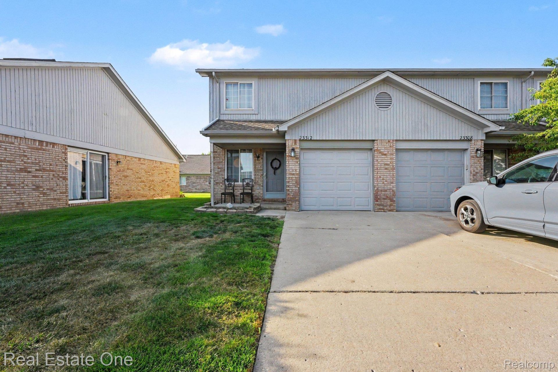 23312 Bunte Court, Unit 45, Brownstown Township, Mi 48183 Main Photo