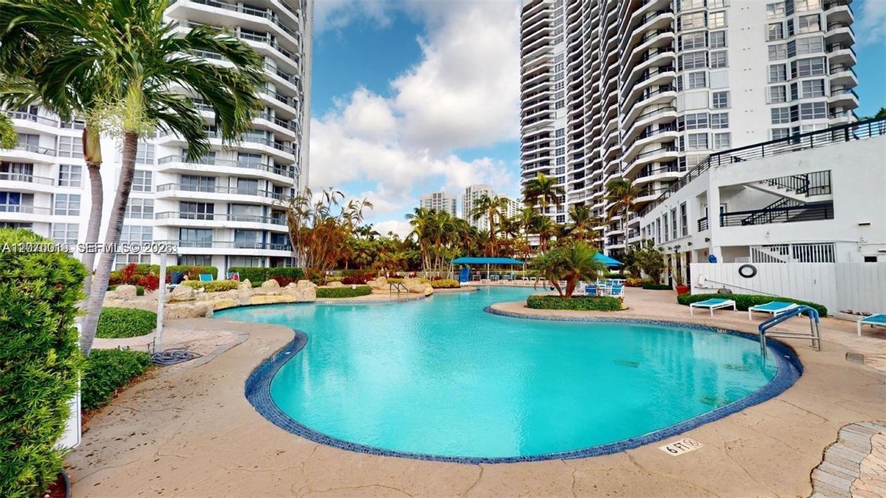 19195 NE 36th Ct, Unit 2601, Aventura, FL 33180 Photo