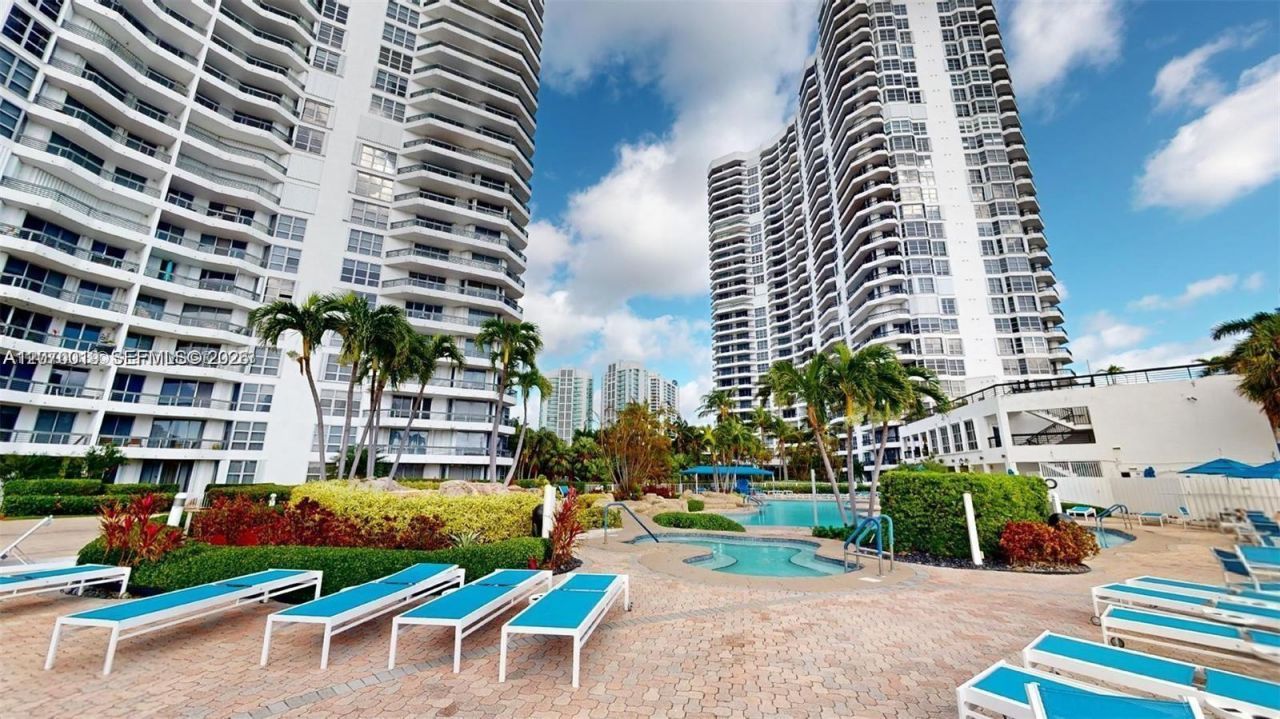 19195 NE 36th Ct, Unit 2601, Aventura, FL 33180 Photo