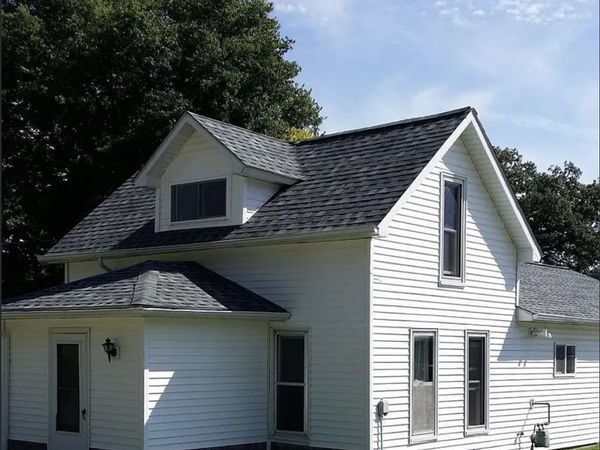912 16th Avenue, Eldora, IA 50627