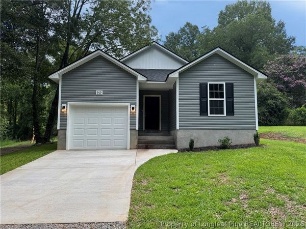 209 Robinson Street, Rockingham, NC 28379