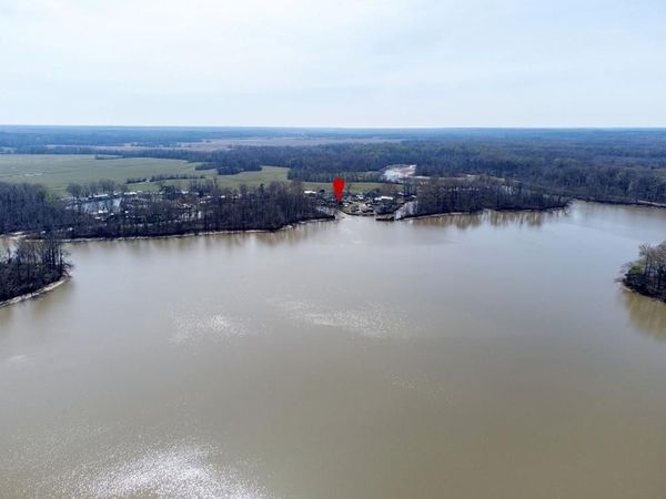 106 Murphy Rd, Sardis, MS 38666