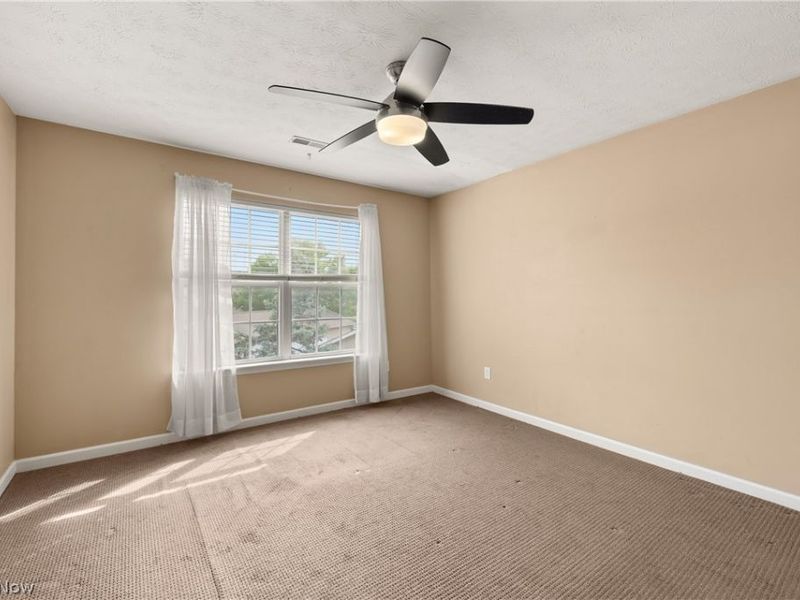 14821 Lenox Drive, Unit 221, Strongsville, OH 44136 Photo 14