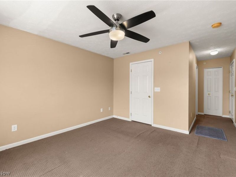 14821 Lenox Drive, Unit 221, Strongsville, OH 44136 Photo 15